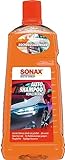 SONAX AutoShampoo Konzentrat (2 Liter) durchdringt und löstr Schmutz gründlich, ohne Angreifen der...